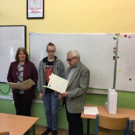 powiększ zdjęcie: Przyznano stypendia Fundacji im. Jerzego Szmajdzińskiego