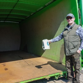 powiększ zdjęcie: Wymienialiśmy sadzonki za elektrośmieci. To była udana akcja
