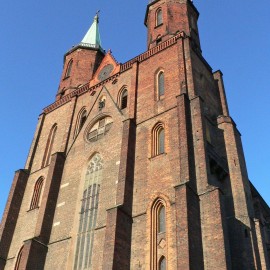 powiększ zdjęcie: W sobotę rozpoczyna się sezon turystyczny w kościele Mariackim