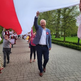 powiększ zdjęcie: Radośnie obchodziliśmy majowe święta. Było wiele atrakcji