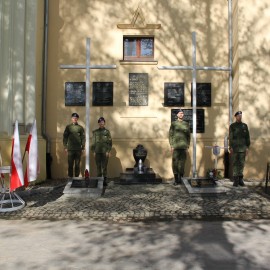 powiększ zdjęcie: Uczciliśmy 78 rocznicę zakończenia II wojny światowej