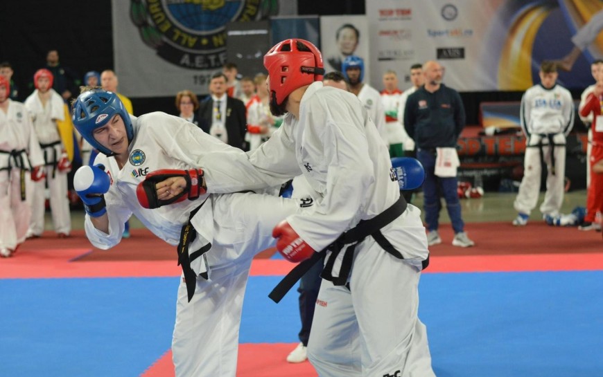 Świetne starty legnickich taekwondoków. Zdobyli sporo medali