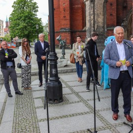 powiększ zdjęcie: Maraton kultury z Niekończącym się latem