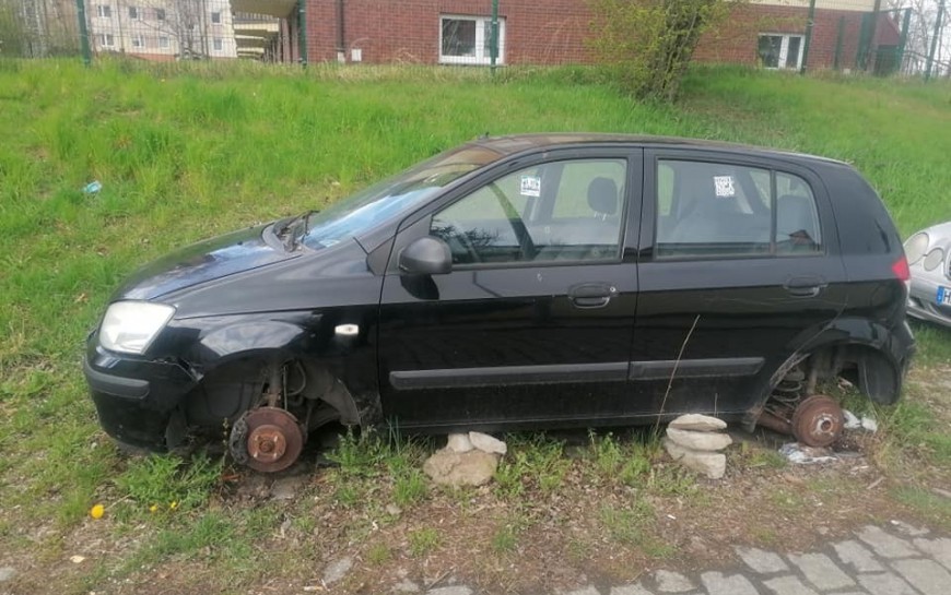 Apel straży miejskiej w sprawie wraków
