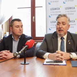 powiększ zdjęcie: Lions Clubs przekazał blisko 200 tys. zł na wyposażenie miejskiej bursy