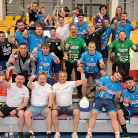 Piłkarze ręczni Siódemki Miedź Huras Legnica awansowali do Ligi Centralnej!