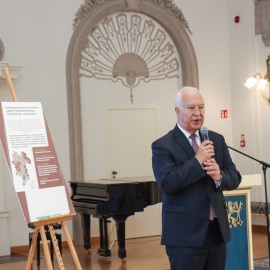 powiększ zdjęcie: Legnica: 61,4 mln euro dla samorządów