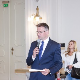 powiększ zdjęcie: Legnica: 61,4 mln euro dla samorządów