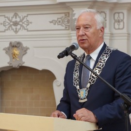 powiększ zdjęcie: Uroczysta sesja Rady Miejskiej Legnicy