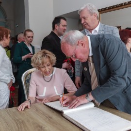 powiększ zdjęcie: Uroczysta sesja Rady Miejskiej Legnicy