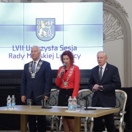 powiększ zdjęcie: Uroczysta sesja Rady Miejskiej Legnicy