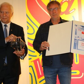 powiększ zdjęcie: Legnicki Satyrykon. Zapraszamy na wystawę poświęconą Jerzemu Flisakowi