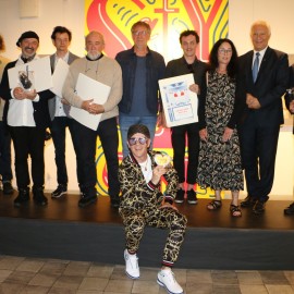 Legnicki Satyrykon. Zapraszamy na wystawę poświęconą Jerzemu Flisakowi