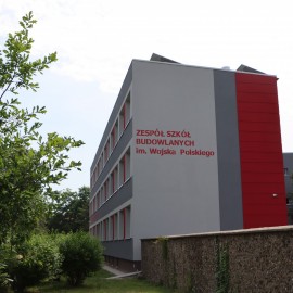 powiększ zdjęcie: Termomodernizacja Zespołu Szkół Budowlanych już zakończona