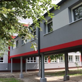 powiększ zdjęcie: Termomodernizacja Zespołu Szkół Budowlanych już zakończona