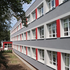 powiększ zdjęcie: Termomodernizacja Zespołu Szkół Budowlanych już zakończona