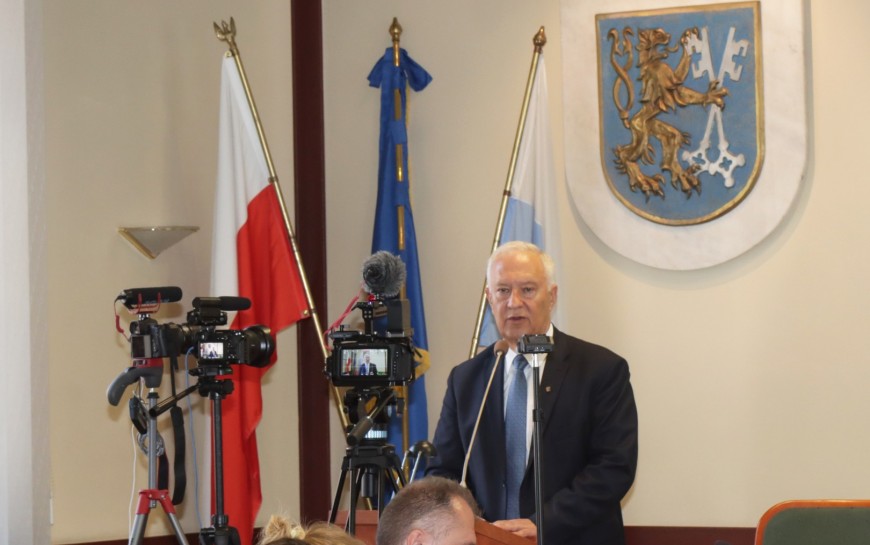 Prezydent Legnicy z absolutorium