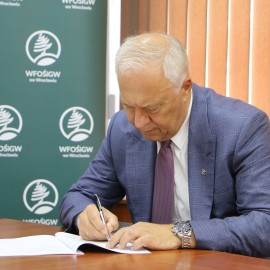 powiększ zdjęcie: Blisko 21,5 mln zł dla Legnicy