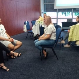 powiększ zdjęcie: Zakończył się kurs dla mam i ojców. W lipcu kolejna odsłona