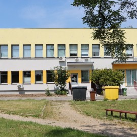 powiększ zdjęcie: Termomodernizacja przychodni przy ul. Biegunowej i Tatrzańskiej