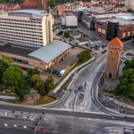 powiększ zdjęcie: Przebudowa ul. Pocztowej. Warstwa ścieralna asfaltu już położona