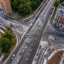 powiększ zdjęcie: Przebudowa ul. Pocztowej. Warstwa ścieralna asfaltu już położona