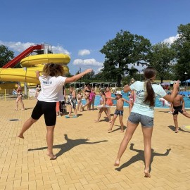 powiększ zdjęcie: Niekończące się lato. Zapraszamy na legnickie kąpieliska