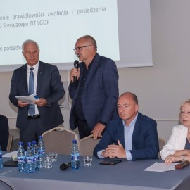 powiększ zdjęcie: Samorządowcy pracują nad strategią ZIT