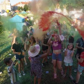 powiększ zdjęcie: Świetnie bawiliśmy się na smakowitym festynie na Kartuzach