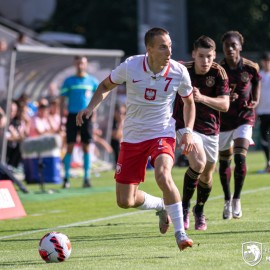 powiększ zdjęcie: Legnica gościła reprezentację U-20 Polska-Niemcy