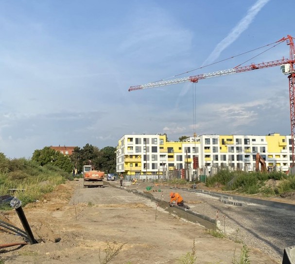 W związku z budową drogi od poniedziałku utrudnienia dla pieszych na Marynarskiej