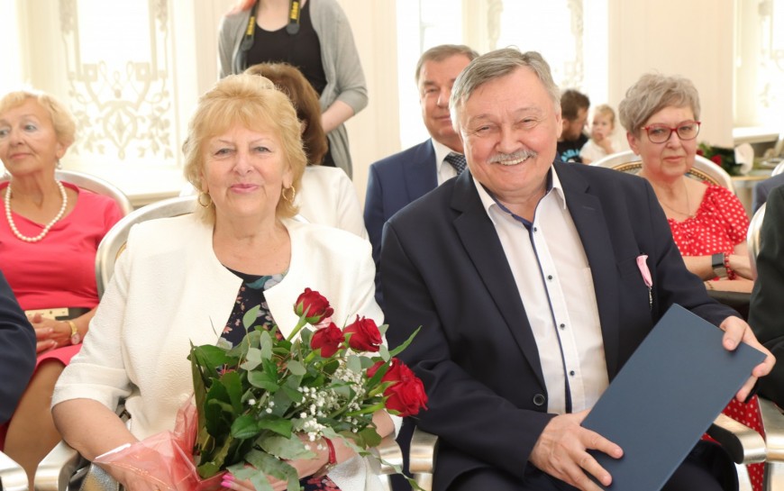 Legnickie małżeństwa świętowały Złote Gody w Sali Królewskiej Akademii Rycerskiej