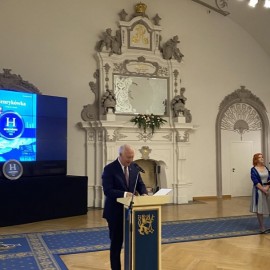 powiększ zdjęcie: 60 – lat ZSTiO w Legnicy