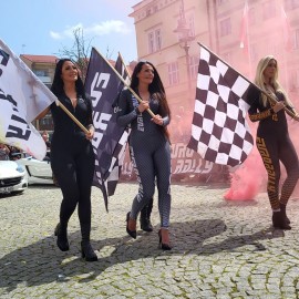 powiększ zdjęcie: Eurorally 2024: Legnica na trasie niezwykłego rajdu samochodowego!