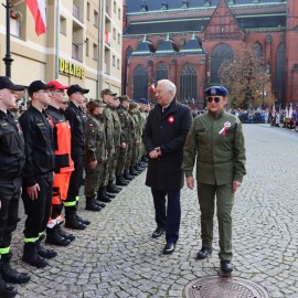 powiększ zdjęcie: Święto Niepodległości w Legnicy – było patriotycznie i radośnie