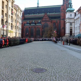powiększ zdjęcie: Święto Niepodległości w Legnicy – było patriotycznie i radośnie