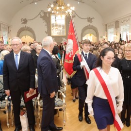 powiększ zdjęcie: Fryderyk Chopin patronem Zespołu Szkół Muzycznych