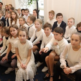 powiększ zdjęcie: Fryderyk Chopin patronem Zespołu Szkół Muzycznych