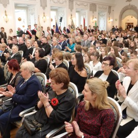powiększ zdjęcie: Fryderyk Chopin patronem Zespołu Szkół Muzycznych