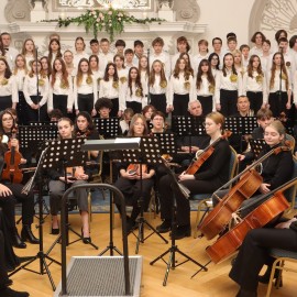 powiększ zdjęcie: Fryderyk Chopin patronem Zespołu Szkół Muzycznych