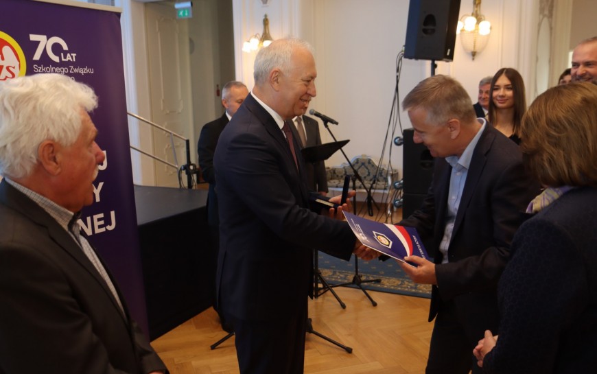 Jubileusz 70-lecia Szkolnego Związku Sportowego i 25-lecia Legnickiego Szkolnego ...