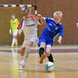 powiększ zdjęcie: Miedź Legnica zwyciężyła w Międzynarodowym Turniej Piłki Nożnej w Legnicy