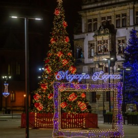 powiększ zdjęcie: Legnica walczy o tytuł Świetlnej Stolicy Polski