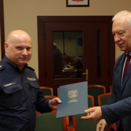 powiększ zdjęcie: Prezydent powołał członków Zespołu Interdyscyplinarnego ds. Przeciwdziała ...