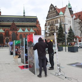 powiększ zdjęcie: Jak powstawało Centrum Witelona? Zapraszamy na wystawę na placu Słowiańskim