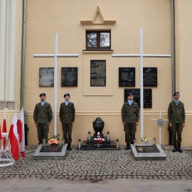 powiększ zdjęcie: Uczciliśmy 79 rocznicę zakończenia II wojny światowej