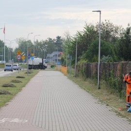 Kontynuacja koszenia traw i pielęgnacji żywopłotów w mieście