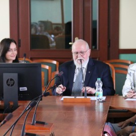 powiększ zdjęcie: Zastępca prezydenta Legnicy spotkała się z Miejską Radą Seniorów