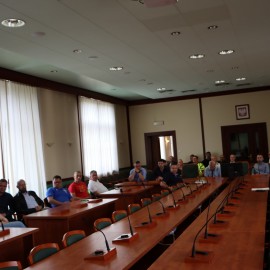 powiększ zdjęcie: Prezydent spotkał się z działaczami sportowymi legnickich klubów