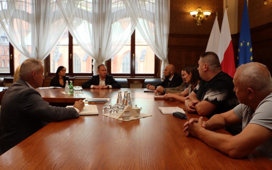 Prezydent spotkał się z działaczami sportowymi legnickich klubów